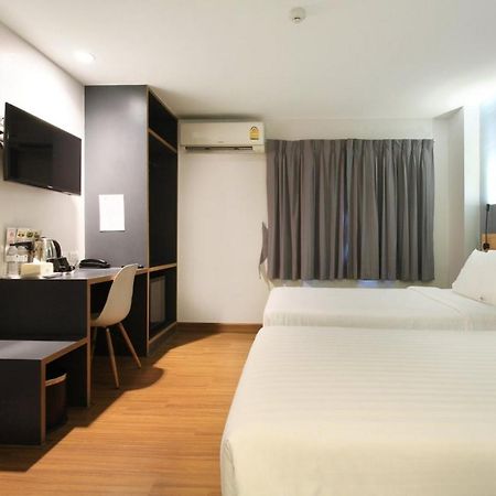 Mybed Sathorn Hotel Bangkok Zewnętrze zdjęcie